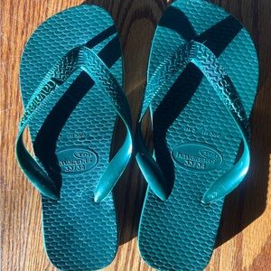 Havaianas Deep Green Sandals